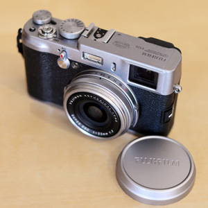 Fuji X100